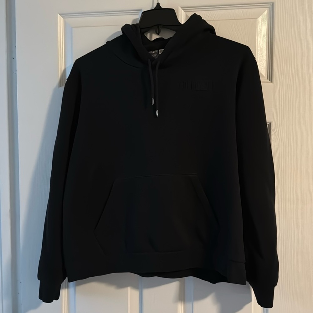 PUMA XXL LARGE BLACK HOODIE WITH RAISED LETTERING